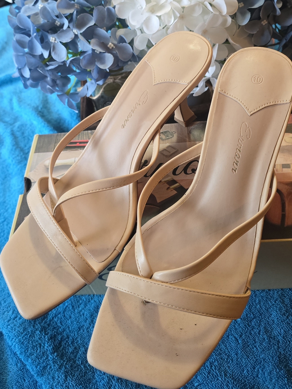 Ermonn Square Open Toe Heeled Sandals Beige Size 10, Worn Once